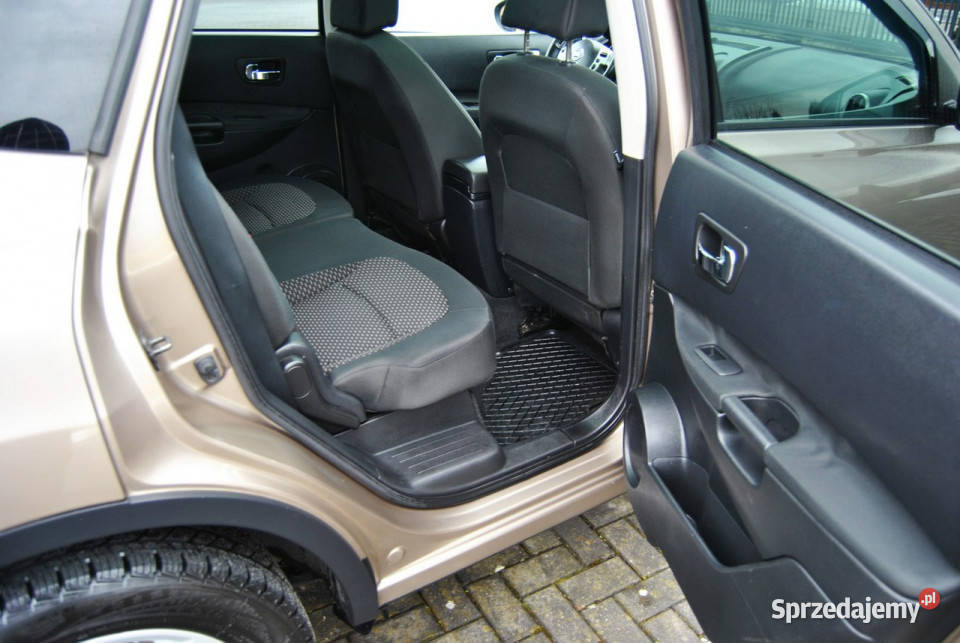 Nissan Qashqai2 20 BenzGAZ 4x4 ABS