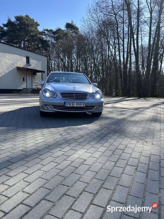 Mercedes c200 kompresor aluminiowe felgi Kępno