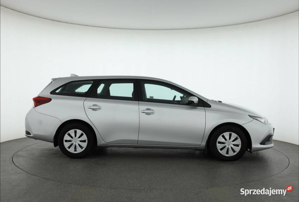 Toyota Auris 14 D4D manualna Piaseczno