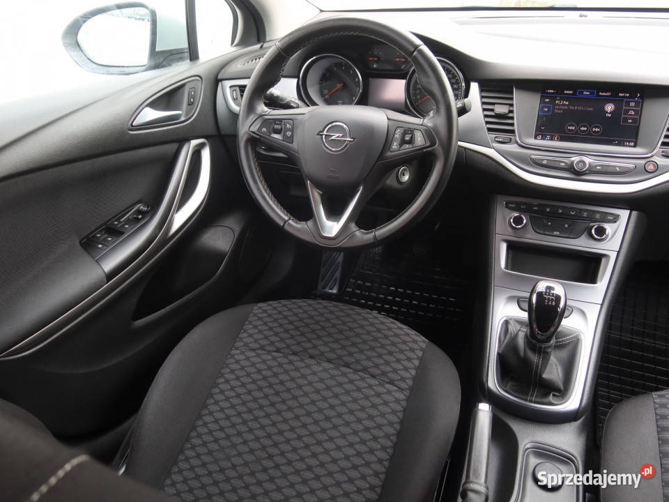 Opel Astra 12 Turbo Katowice