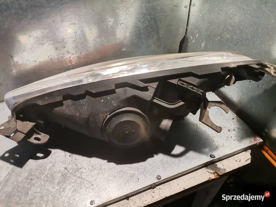 LAMPA PRAWA PRZEDNIA PRAWY PRZÓD CITROEN C4 I Oświetlenie Nowy Sącz