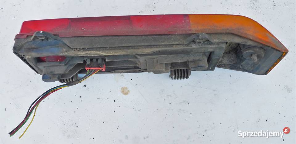 Lampa tylna Fiat Cinquecento CC lewa z żarówkami Lewe