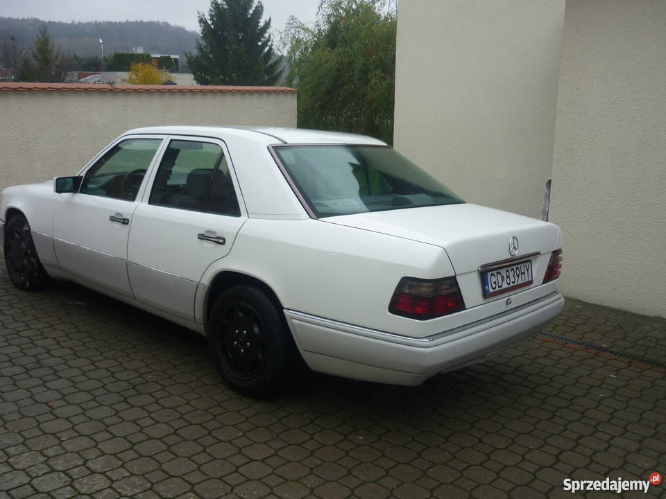 Mercedes W124 Sedan 2.5 D 113KM- ODNOWIONY KLASYK Gdynia - Sprzedajemy.pl