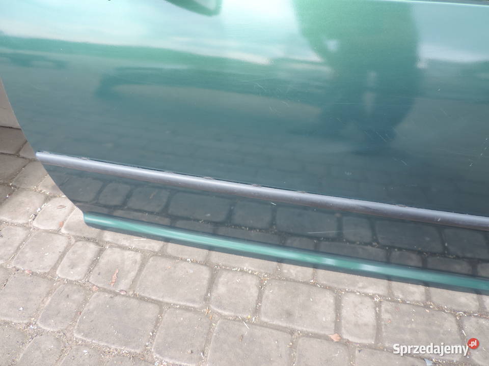 VOLKSWAGEN GOLF 4 3D DRZWI LEWY PRZÓD LC6M Rok produkcji 2001 Nowy Sącz