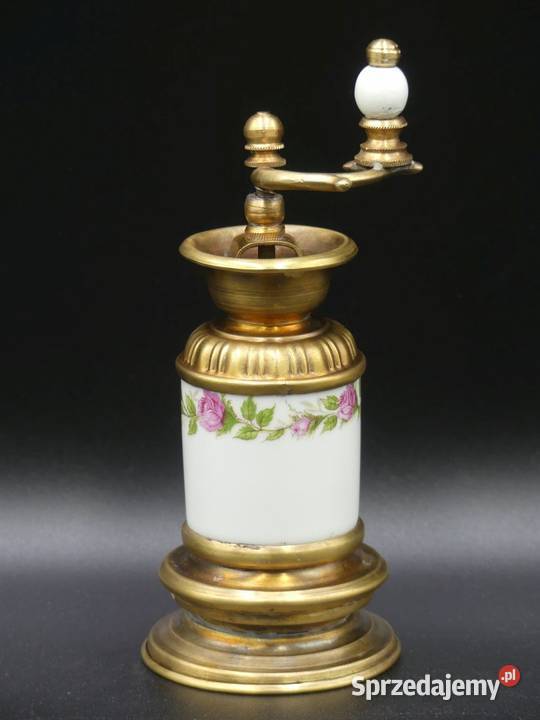 Piękny młynek do pieprzu z różami porcelana i Poznań