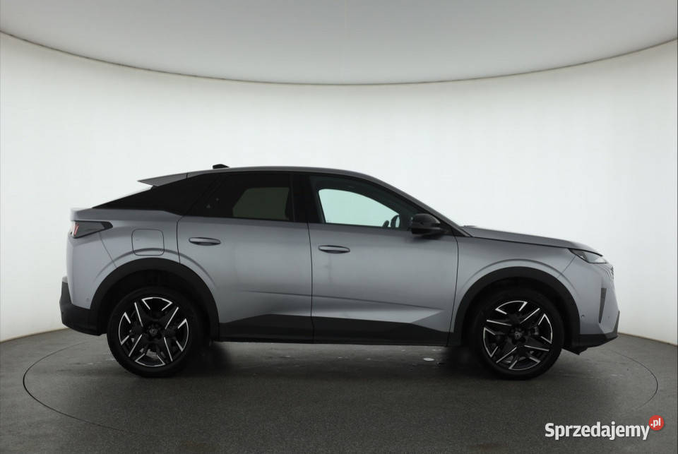 Peugeot 3008 12 MHEV Piaseczno