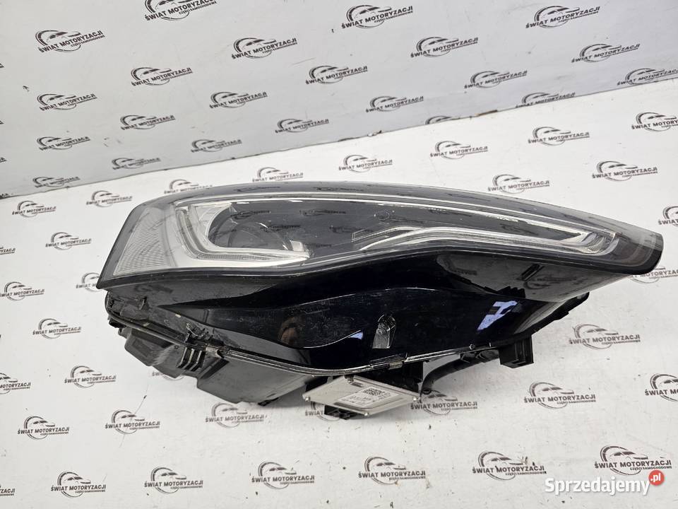 AUDI A5 I 8T LIFT 13r lampa prawa przód XENON świętokrzyskie Kielce
