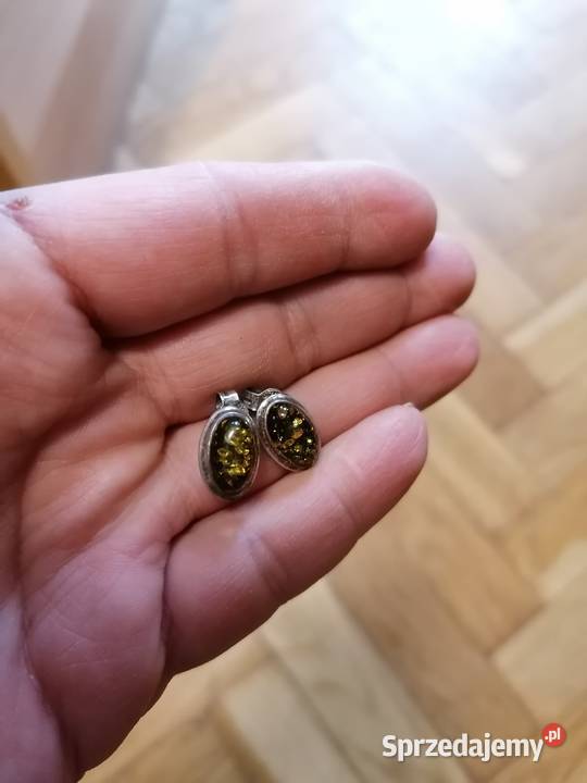 Kolczyki i zawieszka z bursztynu
