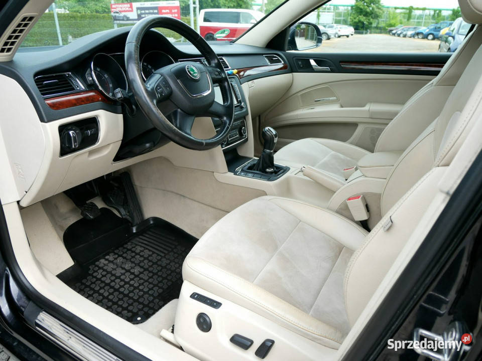 koda Superb 18TSI 160 Elegance Liftback Skóra manualna Goczałkowice-Zdrój
