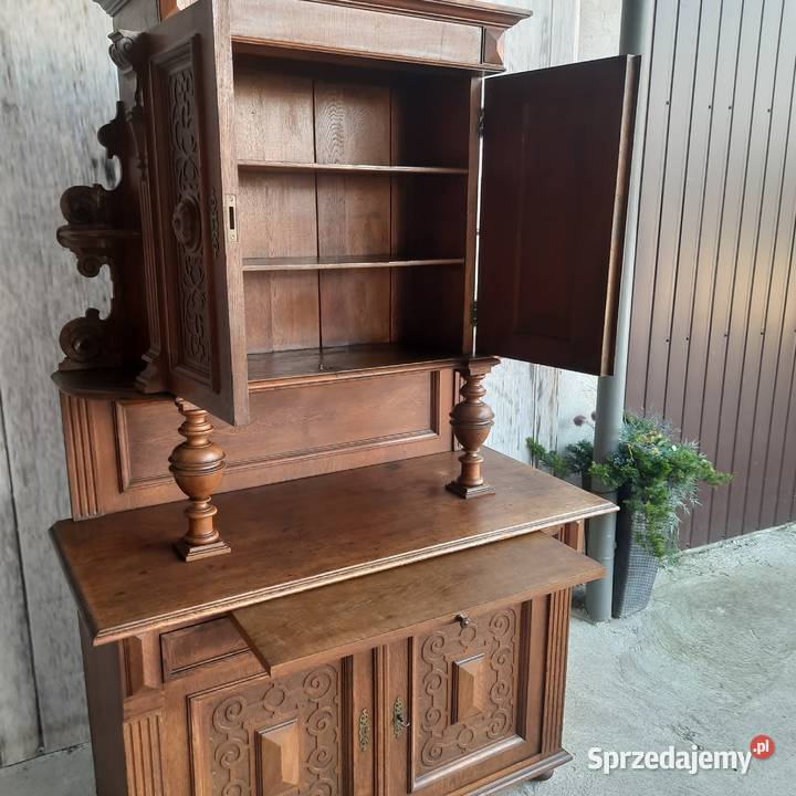 stylowy kredens bufet rzeżbiony z wysuwanym