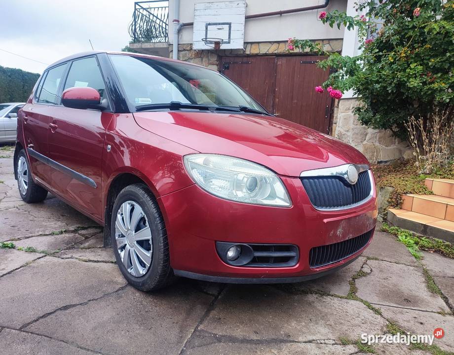 Ładna nie zgnita Skoda Fabia II 12 benzyna z podkarpackie