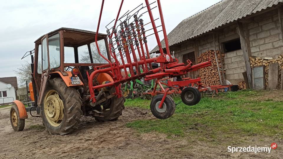 Zgrabiarka karuzelowa Unia Famarol Wyszki