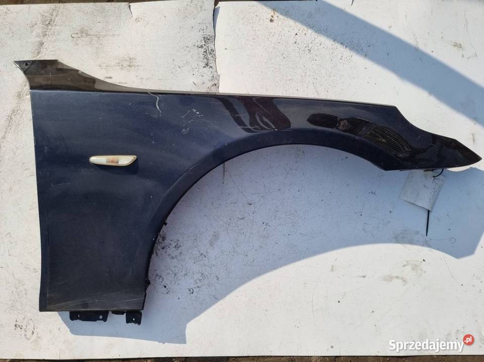 BŁOTNIK PRAWY PRZÓD BMW E61 ORIENTBLAU METALLIC Lipno sprzedam