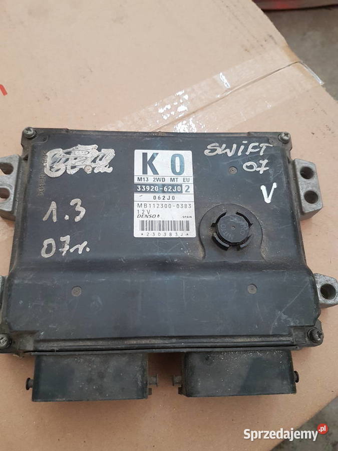 SUZUKI SWIFT MK6 13 KOMPUTER SILNIKA 3392062J0 Turek