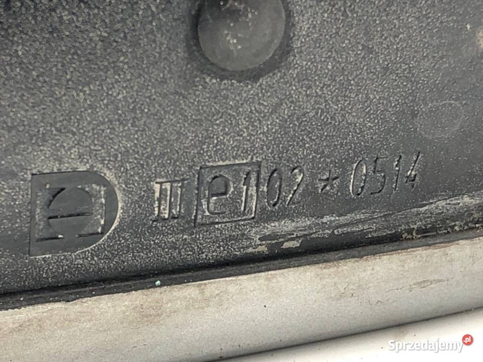 LUSTERKO PRAWY VW PASSAT B5 FL SedanLimuzyna
