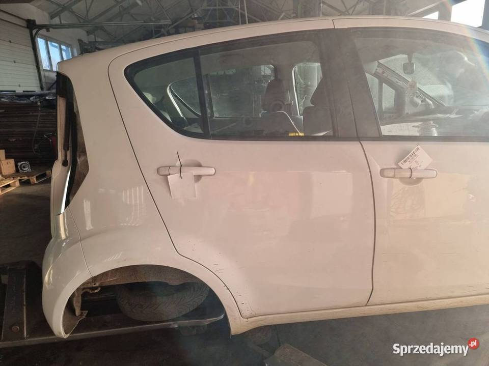 DRZWI PRAWE TYŁ OPEL AGILA 26UD Lipno