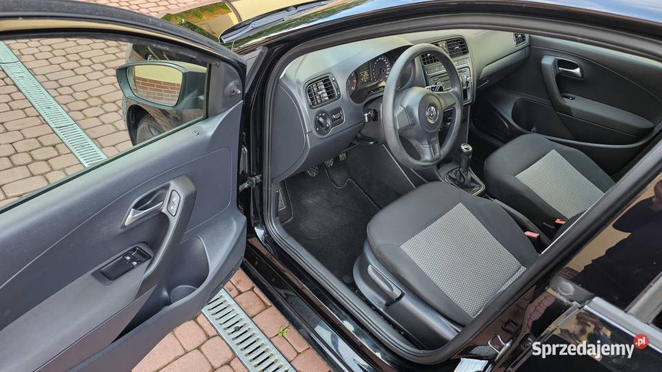 Volkswagen Polo V 12 70 2011r Klima 5 Drzwi z Zarszyn
