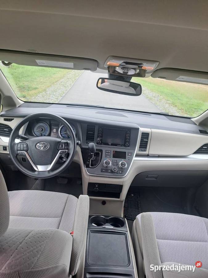 Toyota Sienna 2020 automatyczna Mirków