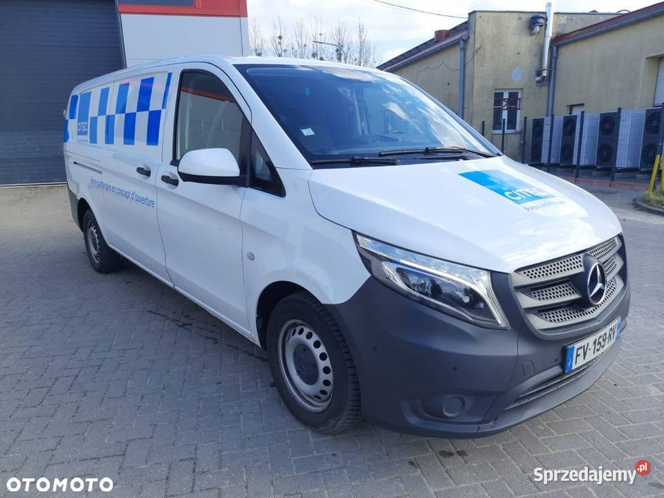 17CDI 136 Klima ExtraLong Full LED Navigacja sprowadzony