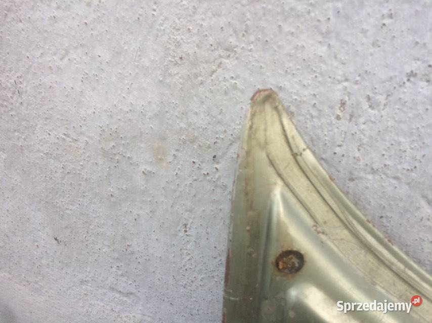 Maska BMW 3 e30 pokrywa silnika wąska lampa Kutno