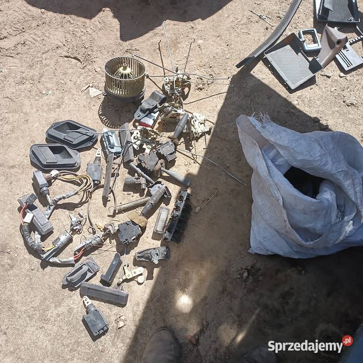 Części 309 Xantia trafic Zamki, wkładki i kluczyki Hadykówka