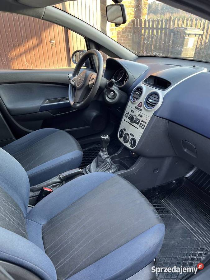 Opel Corsa D 5 drzwi zarejestrowana do jazdy Koluszki