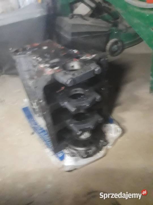 Blok silnika 3603P MF wyprzedaż garażowa Borzytuchom sprzedam