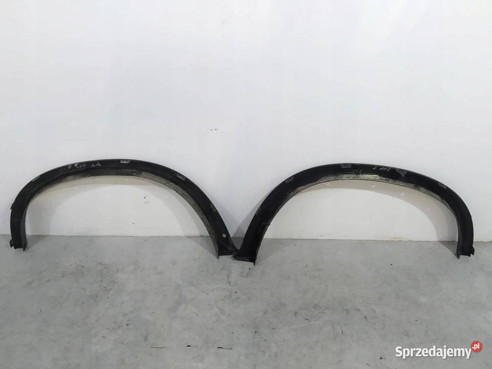 OSŁONA LISTWA BŁOTNIKA PRAWY LEWY PRZÓD KPL Bmw Rok produkcji 2008 Osłony i zaślepki sprzedam
