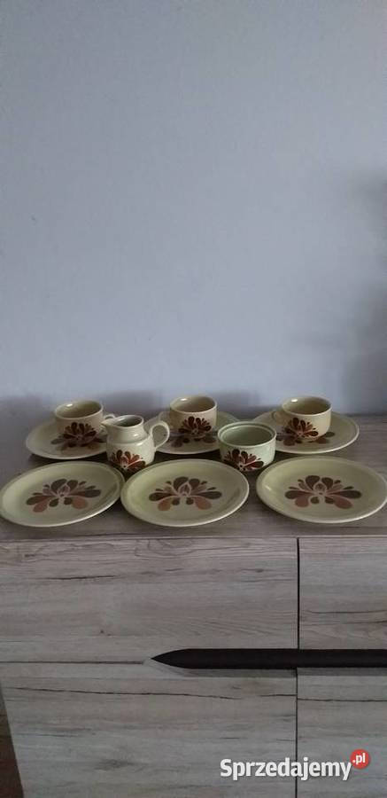 Zestaw talerzy i inne prl Przedbórz