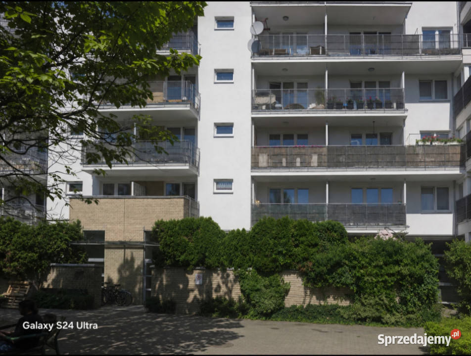 2 pokoje osobna kuchnia balkon metro Młynów Warszawa