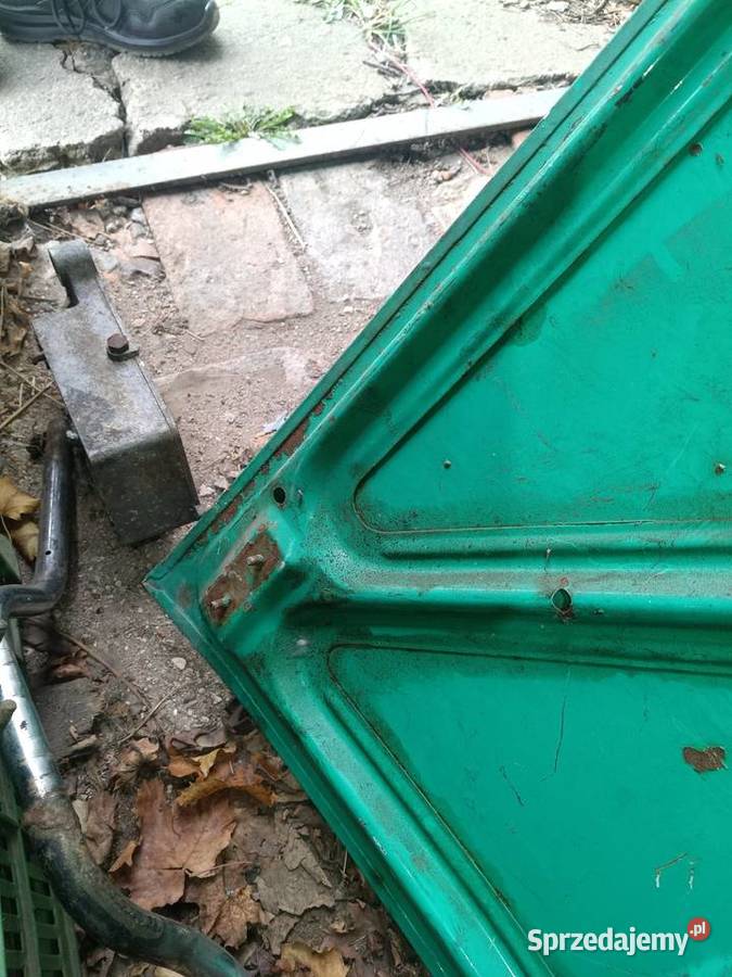 Klapa bagażnika duży fiat 125p otwór na zamek Bystrzyca Kłodzka