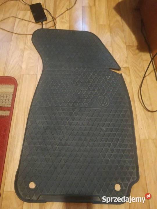 Dywanik pasażera VW Passat B5 oryginał osobowe śląskie Gliwice