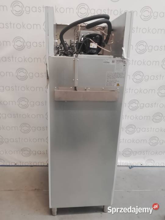 Szafa chłodnicza INOX 600 l 680x810x2010 YG05215