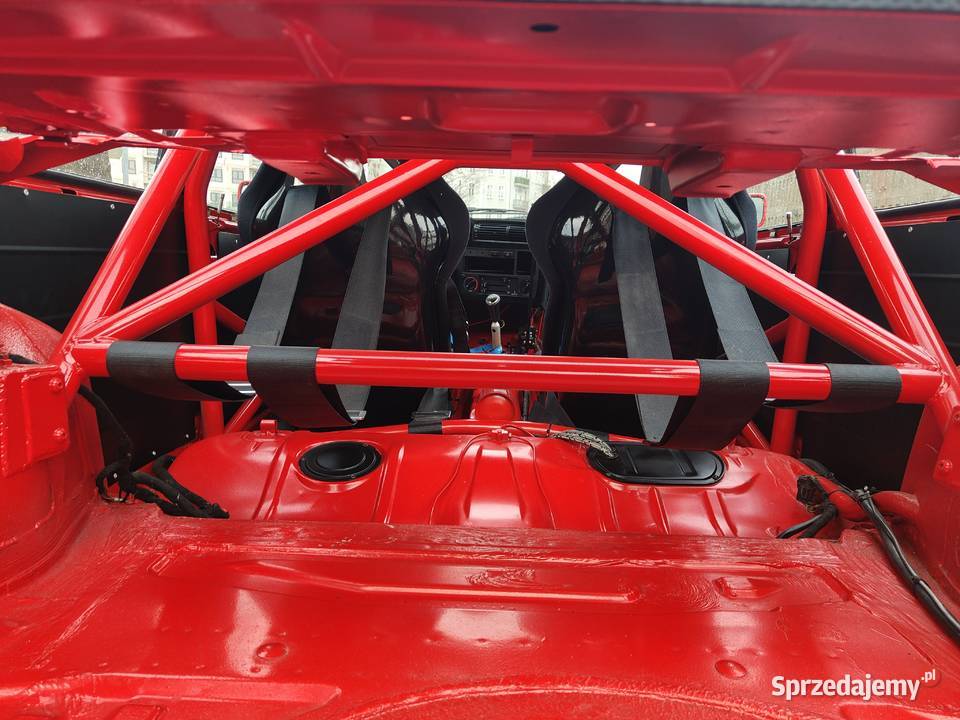 Sportowe BMW E30 RESTMOD klasyk Piła