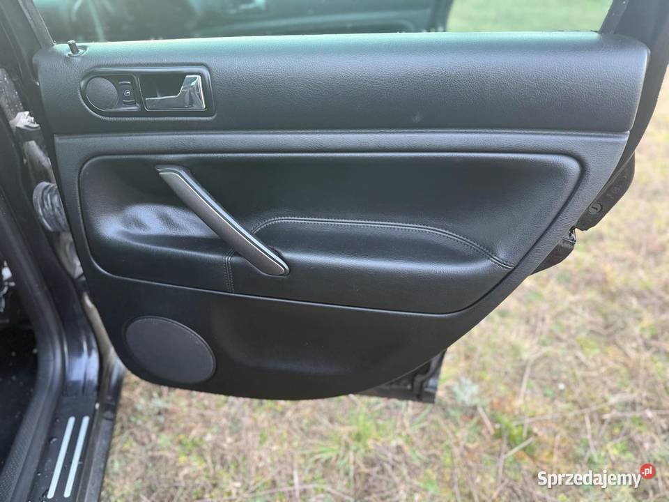 Tapicerka skórzana drzwi VW Passat b5 fl kombi