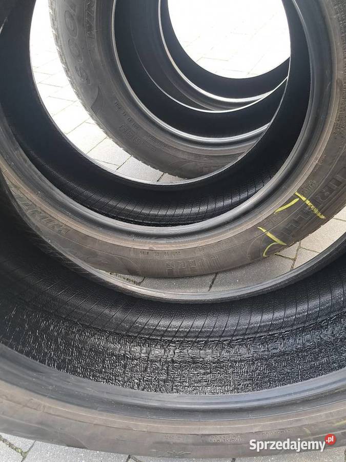 Opony zimowe 215 65 17 pirelli Adamów sprzedam