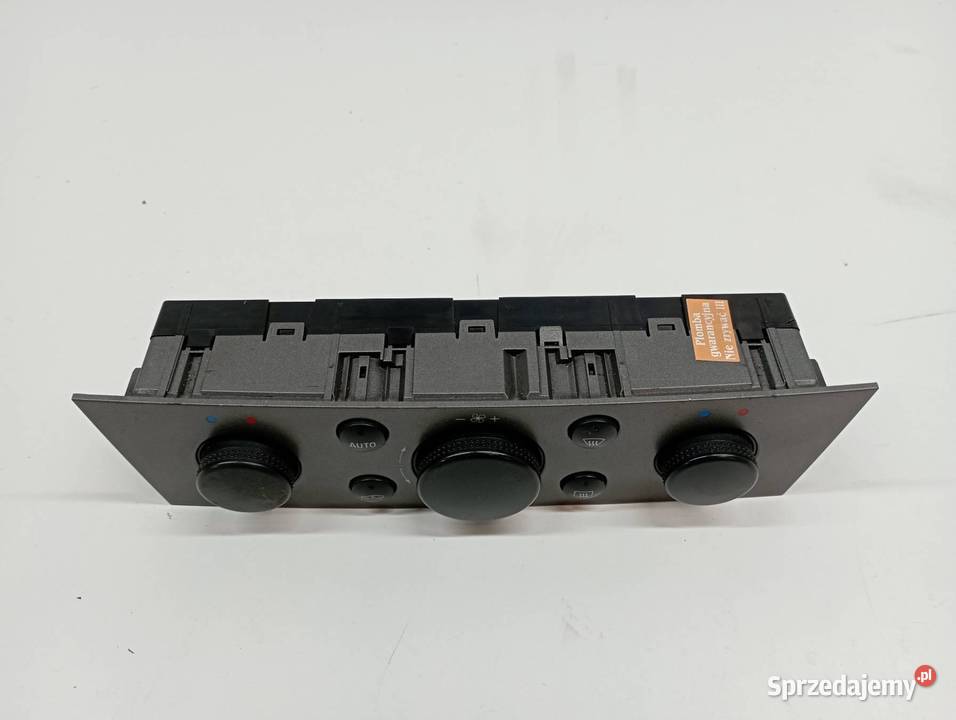 PANEL NAWIEWU 13138198 Opel Signum I 20032008