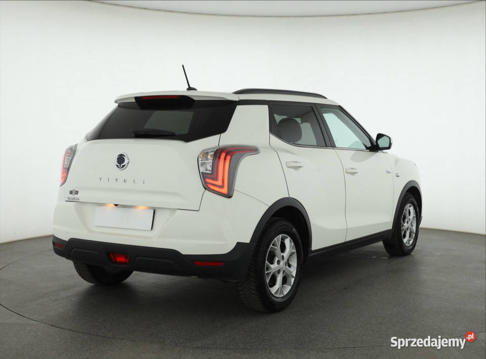 SsangYong Tivoli 15 TGDI ABS