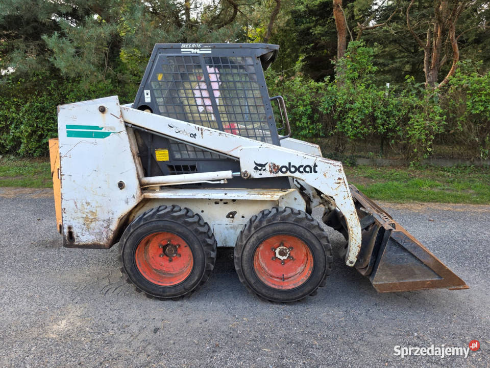 Miniładowarka Bobcat 643 łyżka i widły w Owczary sprzedam