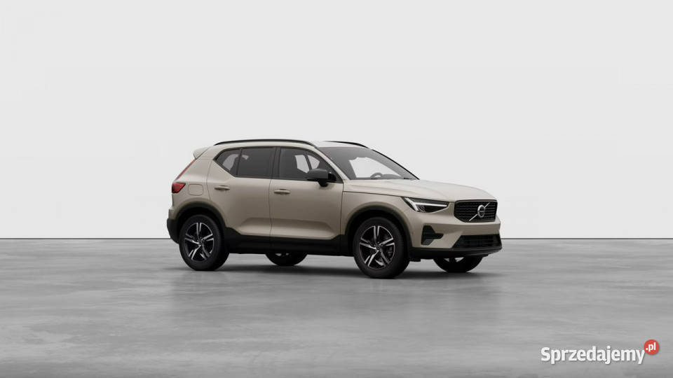 Volvo XC 40 Plus Dark B3 Mild Hybrid Benzyna Łódź