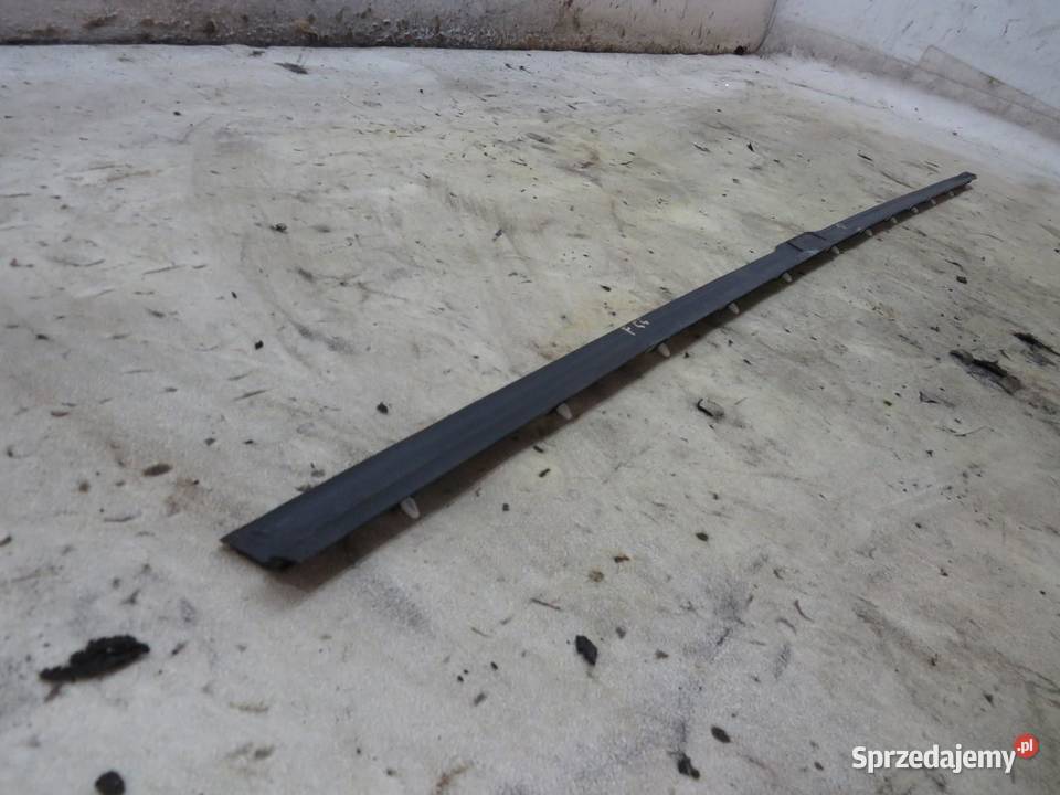 USZCZELKA LISTWA DACHOWA PRAWA MINI F55 F56