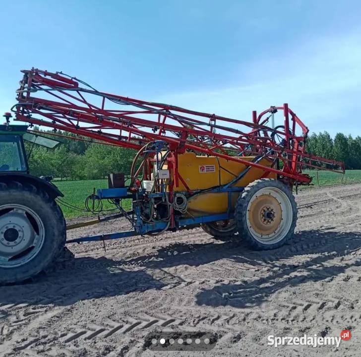 Opryskiwacz ciągany Radom