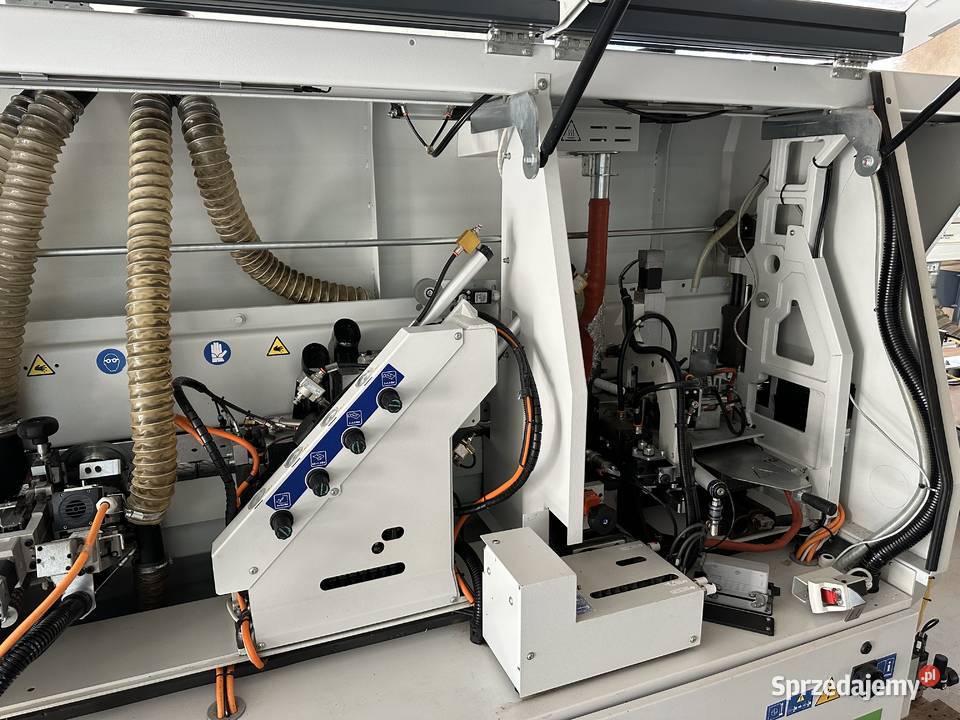 Okleiniarka Biesse Akron 1440A z systemem Gorlice