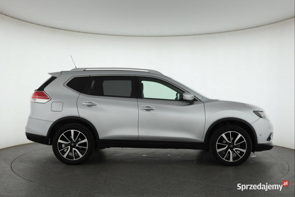 Nissan XTrail 16 dCi sprzedam