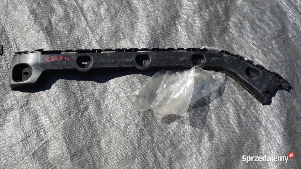 ŚLIZG ZDERZAKA TYŁ PRAWY SKODA OCTAVIA III LIFT Pozostałe Ruda Śląska sprzedam