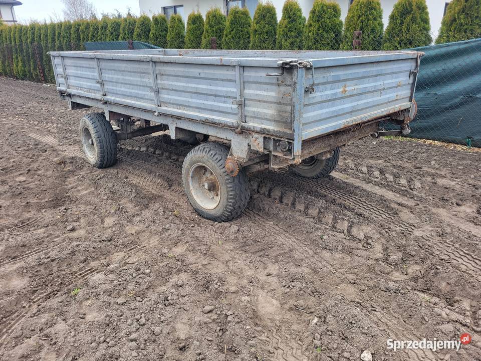 Rozrzutnik obornika dwuosiowy