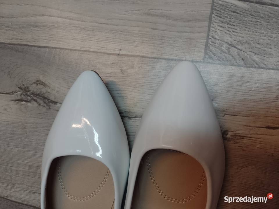 4243 Białe ślubne baleriny wieczorowe NOWE małopolskie