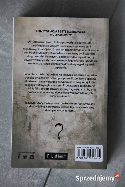 ILUZJONISTA Remigiusz Mróz wyd pocket Chorzów