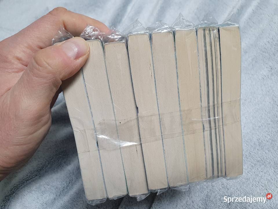 Gigant Poleca komplet 8 tomów rocznik 2022 Komiksy Gdynia