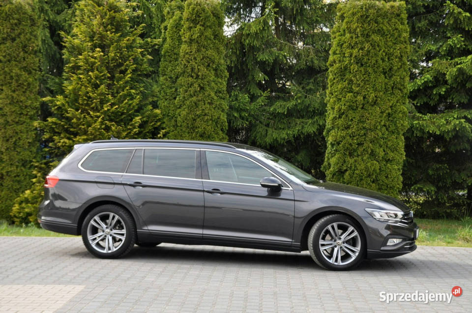 Volkswagen Passat Variant 20TDI150LiftFull nieuszkodzony mazowieckie Ostrów Mazowiecka